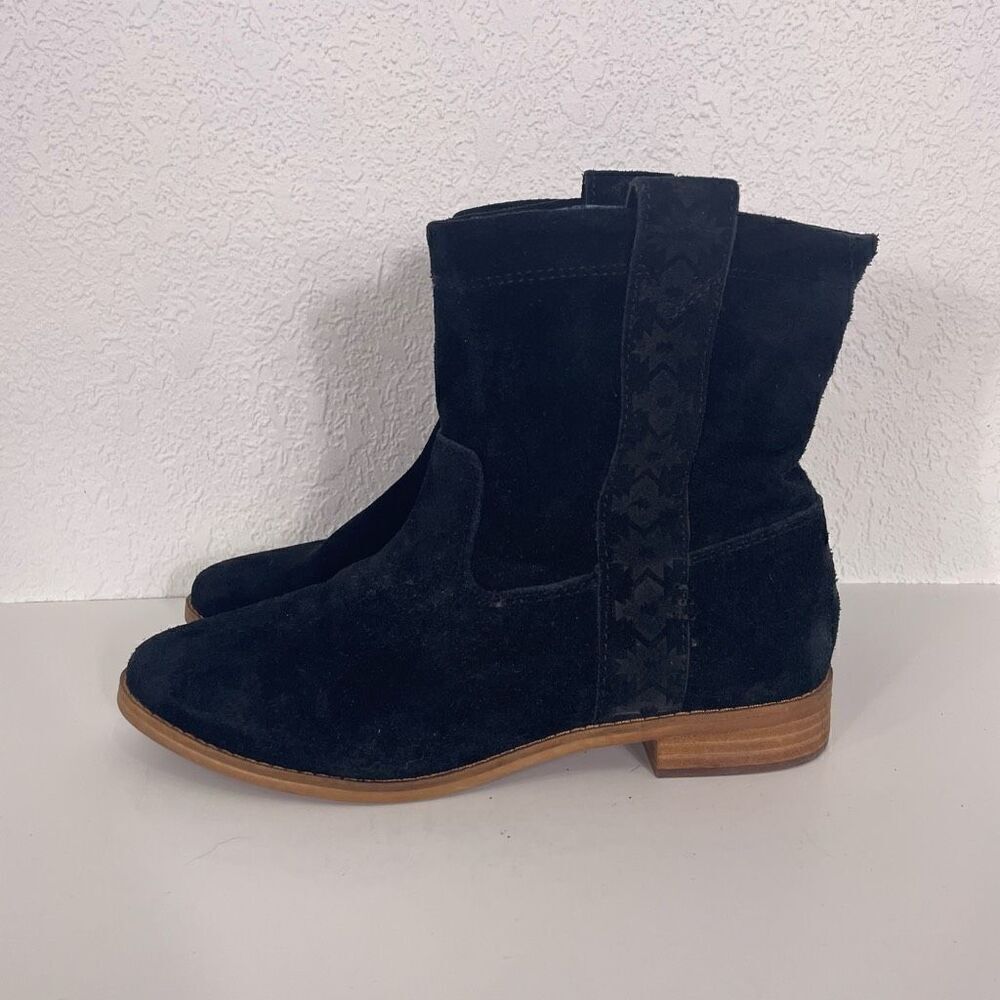 TOMS Black Leather Suede Pull On Mid Calf‎ Aztec Side Boots Size 7.5